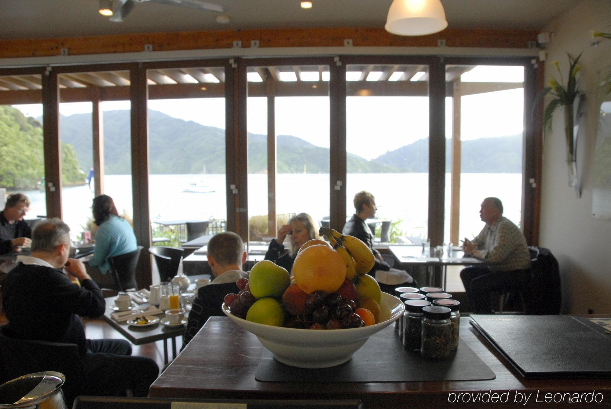 Bay Of Many Coves Hotel Arthur's Bay Restaurant foto