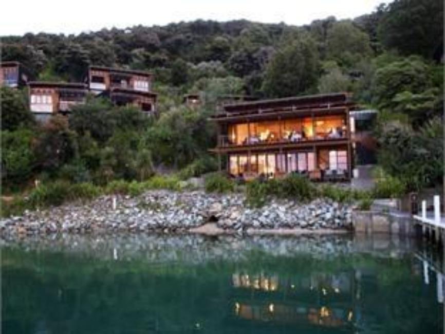 Bay Of Many Coves Hotel Arthur's Bay Exterior foto