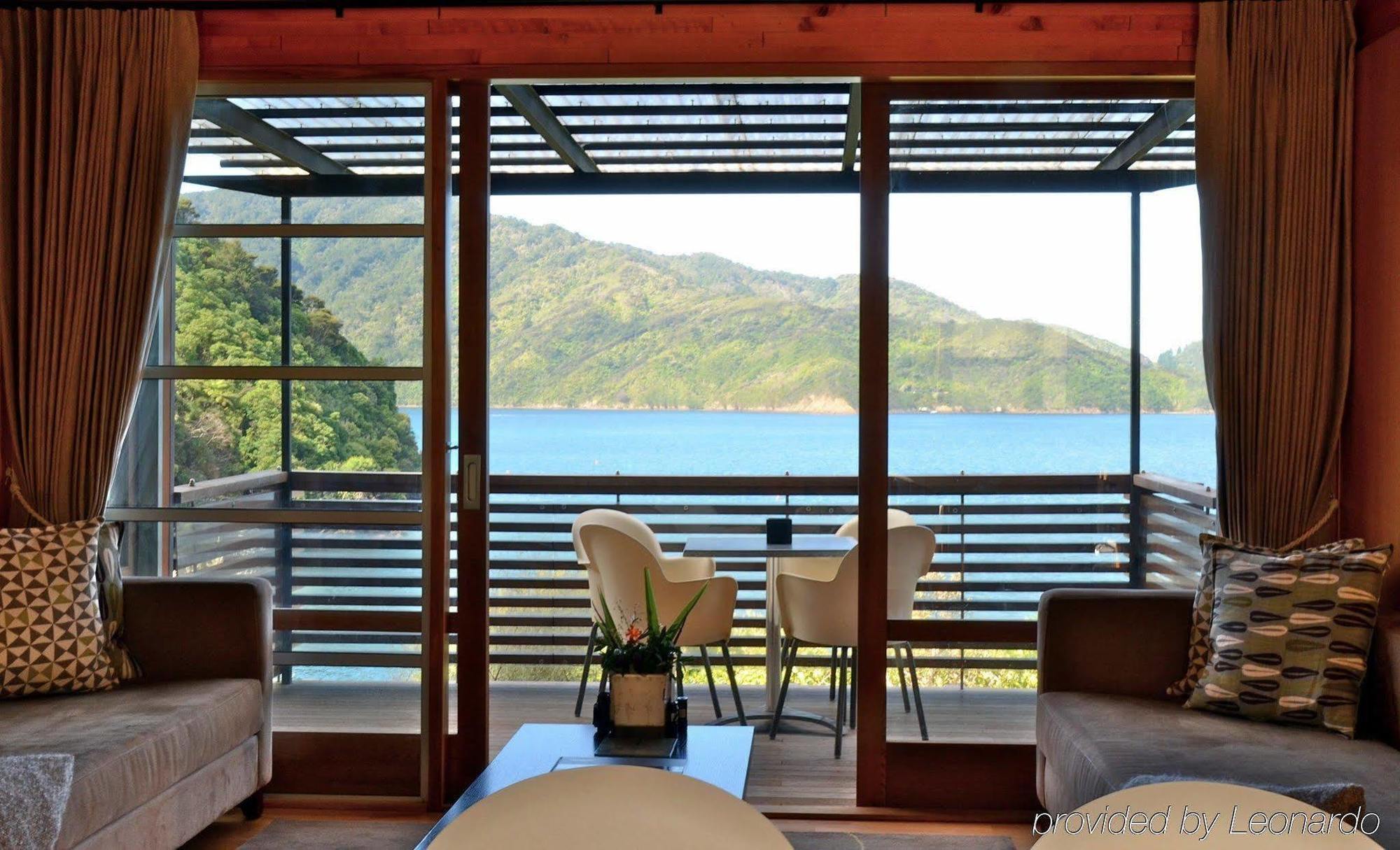 Bay Of Many Coves Hotel Arthur's Bay Exterior foto